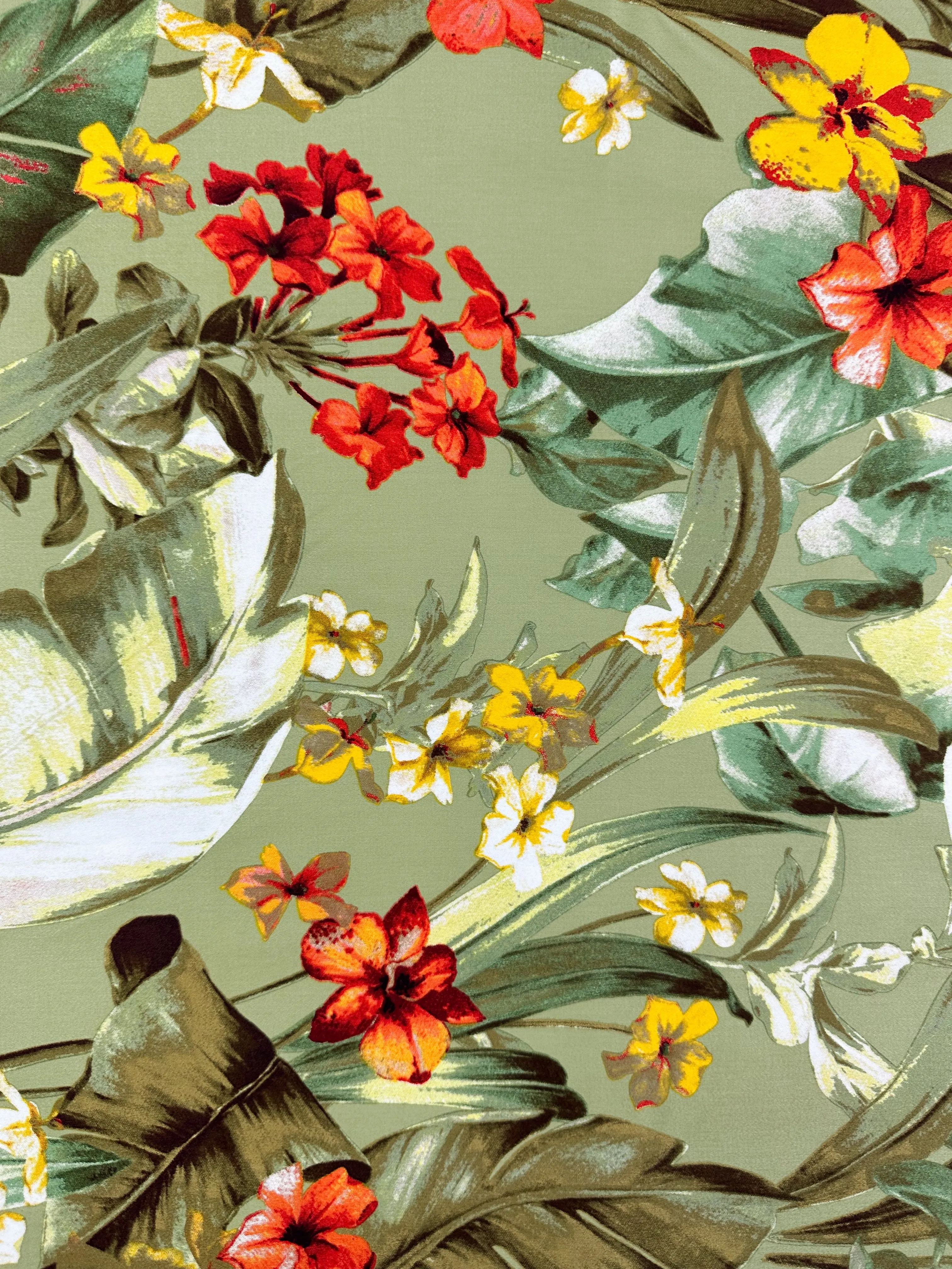 Cotton Sateen - Tropics - 124cm