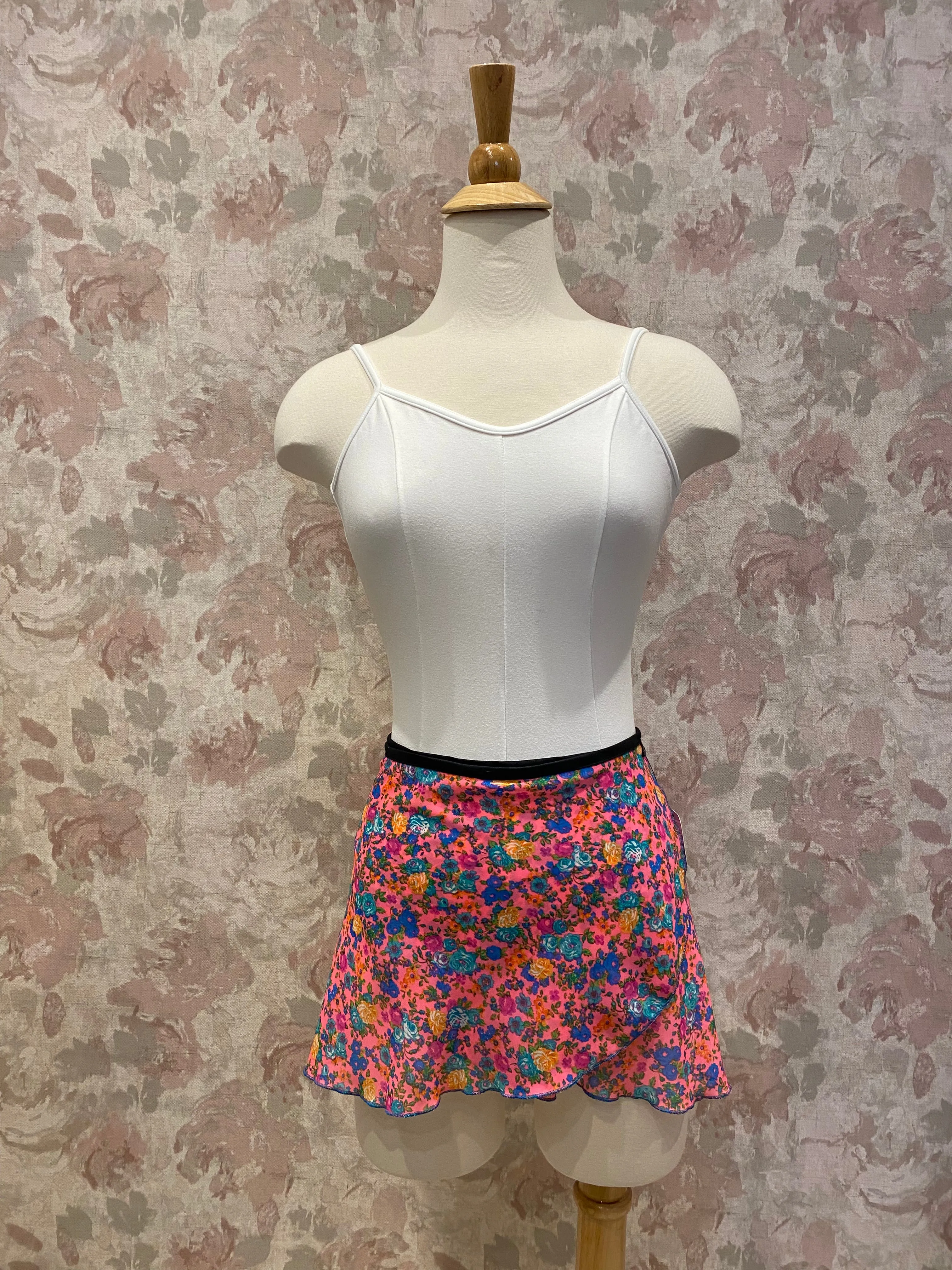 Ladies Neon Pink Paradise Skirt